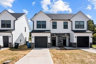 Building Photo - **Discover Unparalleled Luxury in a Prime ...