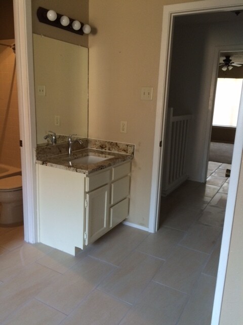 Building Photo - 1915 Crossgate Park