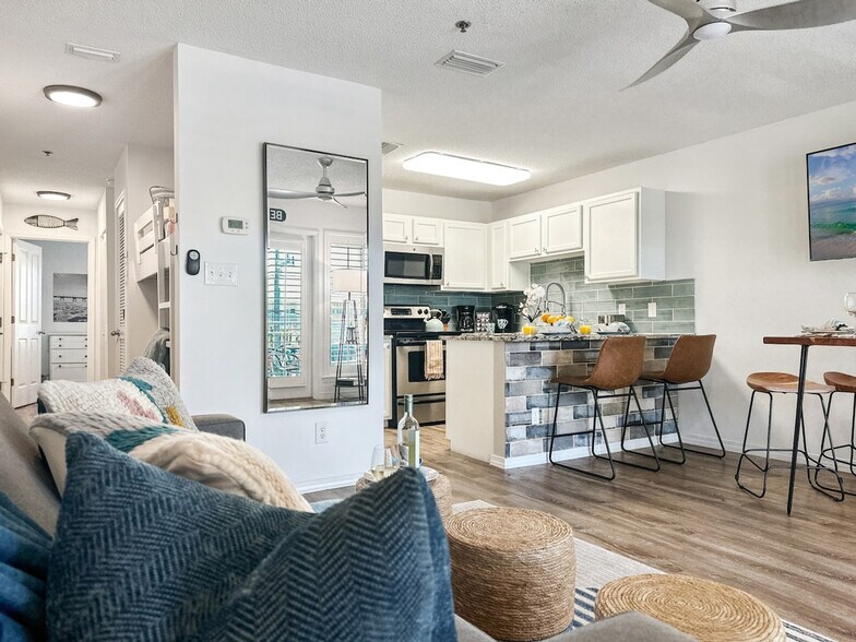 Primary Photo - 3191 Scenic Hwy 98