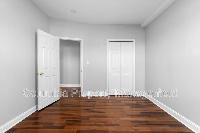 Building Photo - 1829 Providence St NE