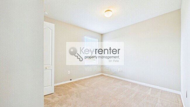 Building Photo - 14517 Dunrobin Dr