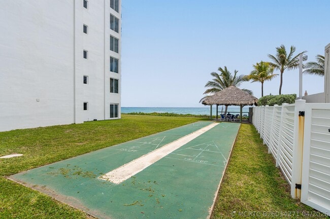 Building Photo - 2909 S Ocean Blvd
