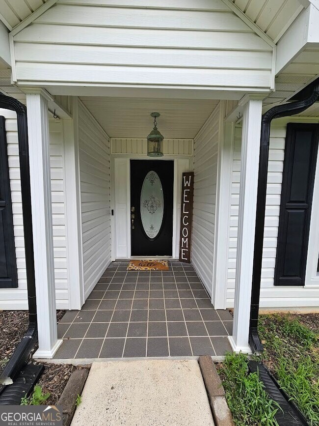 Building Photo - 65 Tralee Trce