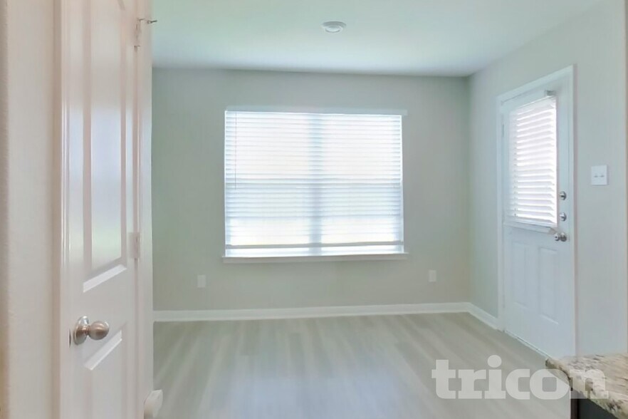 Building Photo - 7715 Vacek Meadows Loop