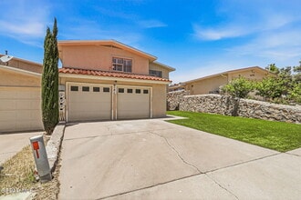 Building Photo - 6141 Sierra Valle Ln
