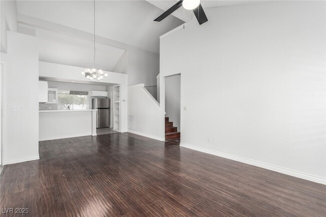 Building Photo - 5644 Vineyard Ln