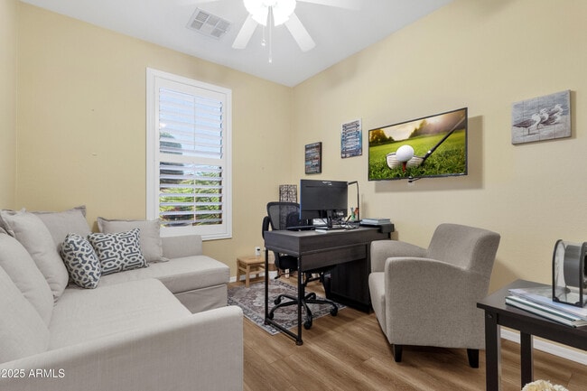 Building Photo - 4718 E Jude Ct