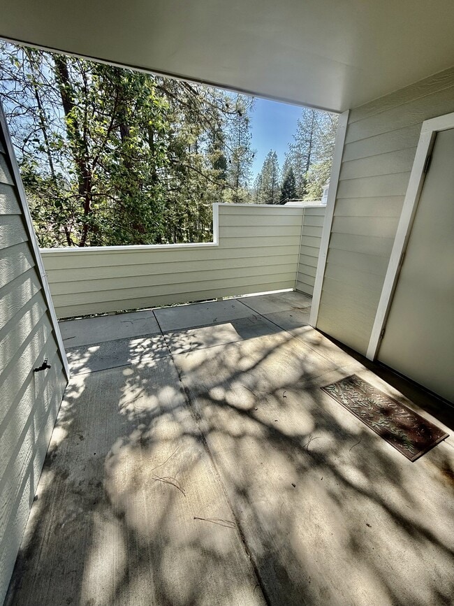 Building Photo - 133 Argall Way