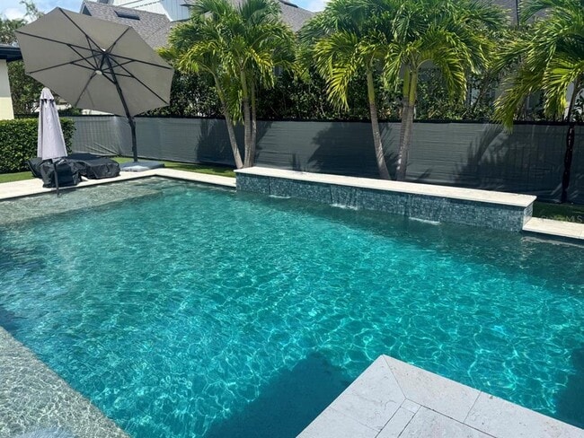 Building Photo - 13153 Lessing Ave