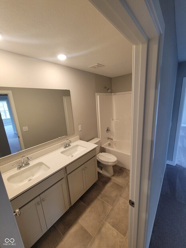 Building Photo - 1381 Turner Trace Pl S