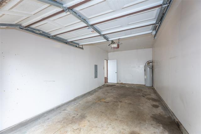 Building Photo - 10328 Woodleaf Dr