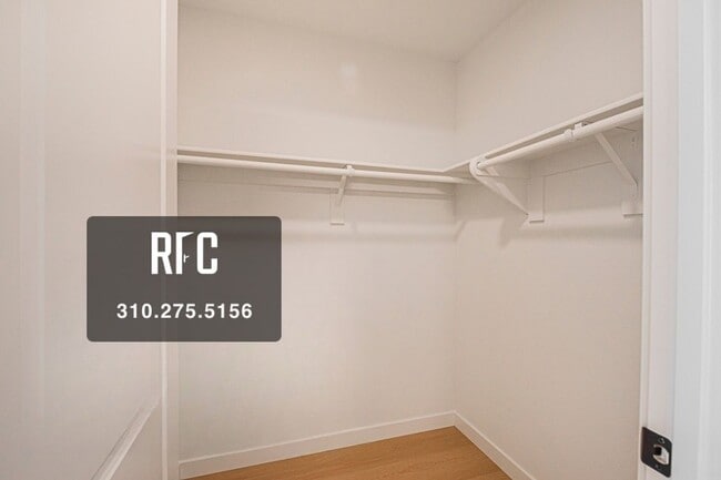 Building Photo - Welcome to the Gramercy