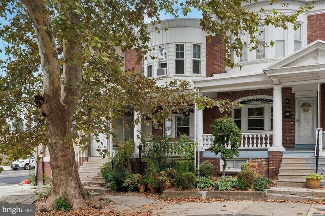 Building Photo - 4129 Spring Garden St