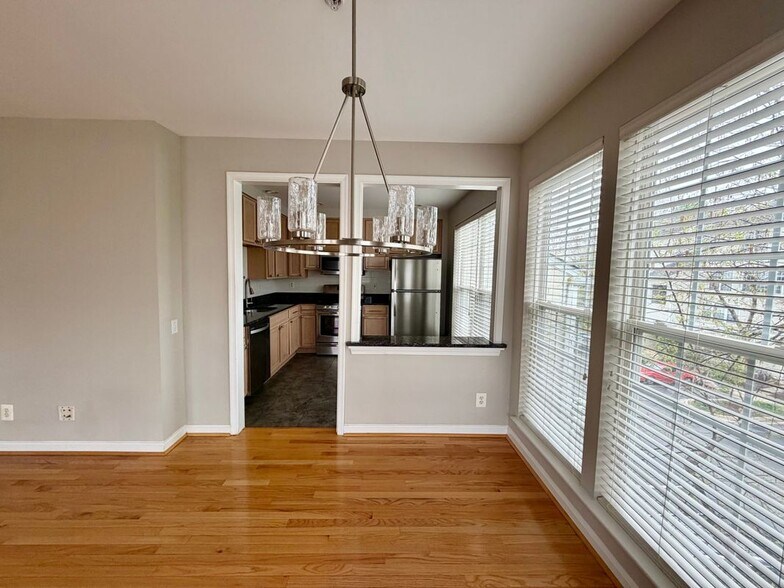 Building Photo - 307D Prettyman Dr