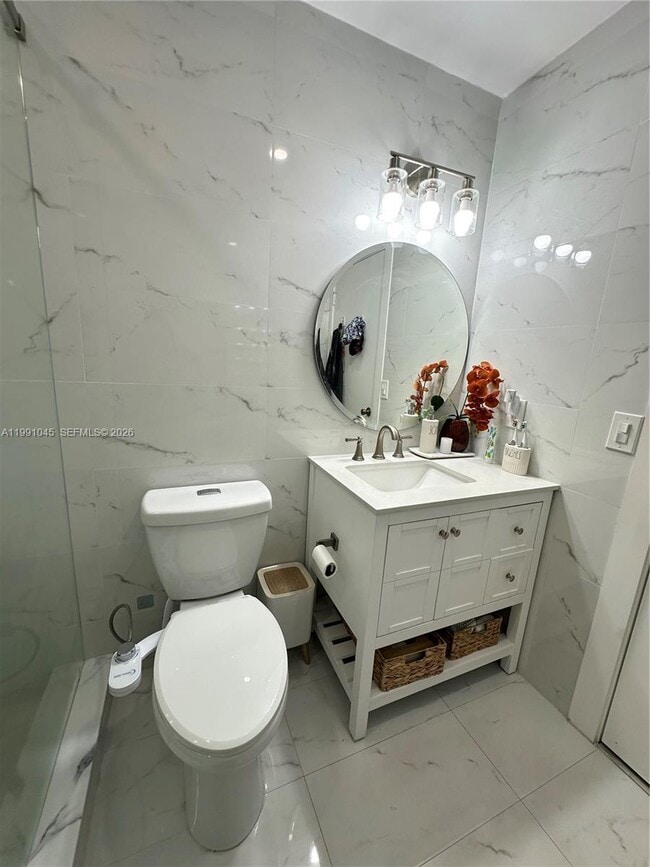 Building Photo - 15318 SW 41st Terrace