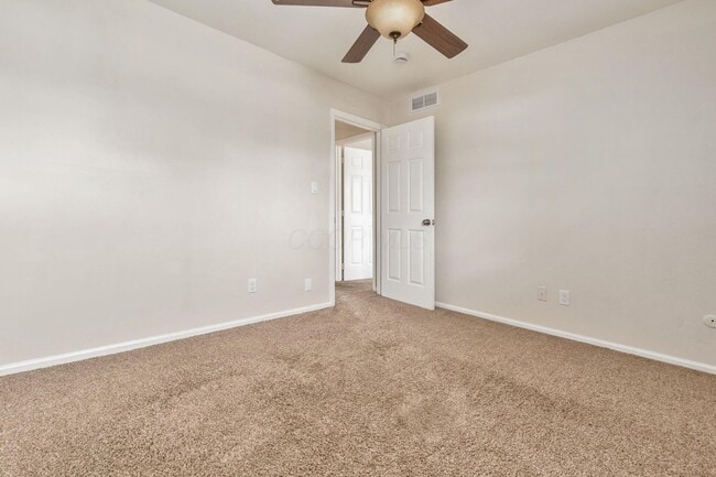 Building Photo - 7025 White Butterfly Ln