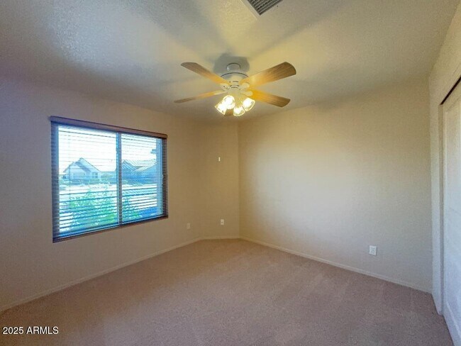 Building Photo - 3858 Plaza Margarita