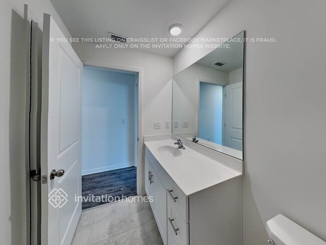 Building Photo - 4268 Palatina Way