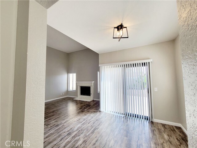 Building Photo - 28973 Willow Creek Ln