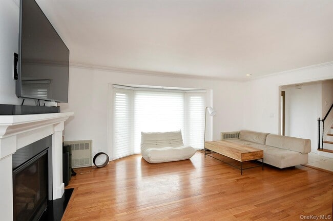 Building Photo - 3544 Woodward St