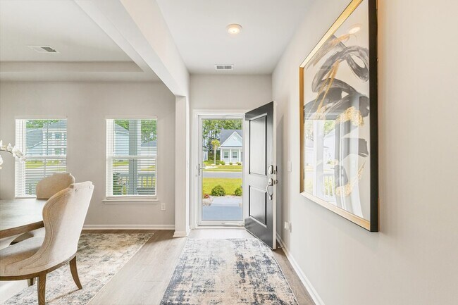 Building Photo - 5822 Whitebark Dr