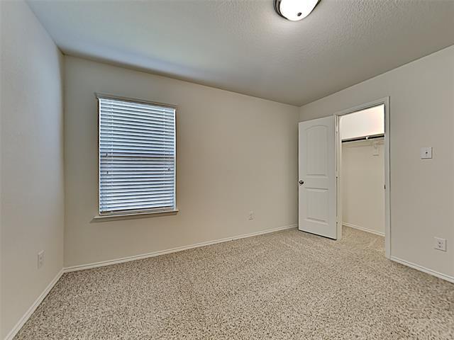 Building Photo - 6833 Woodlawn Dr