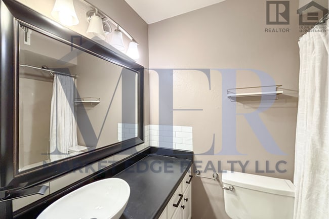 Building Photo - 3Bed/3Bath Home at Cave Creek/Greenway Rd!...