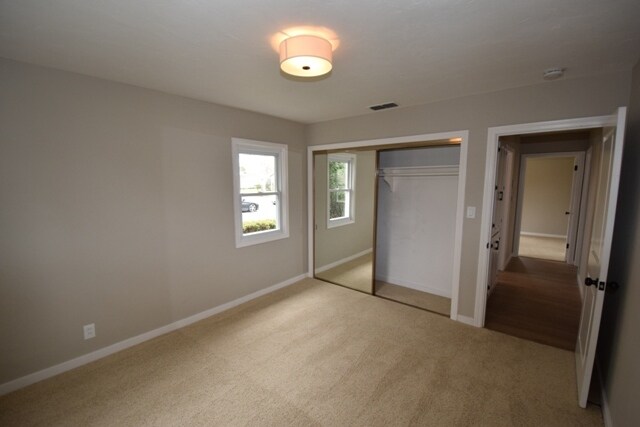 Building Photo - 2395 Tyrolean Way