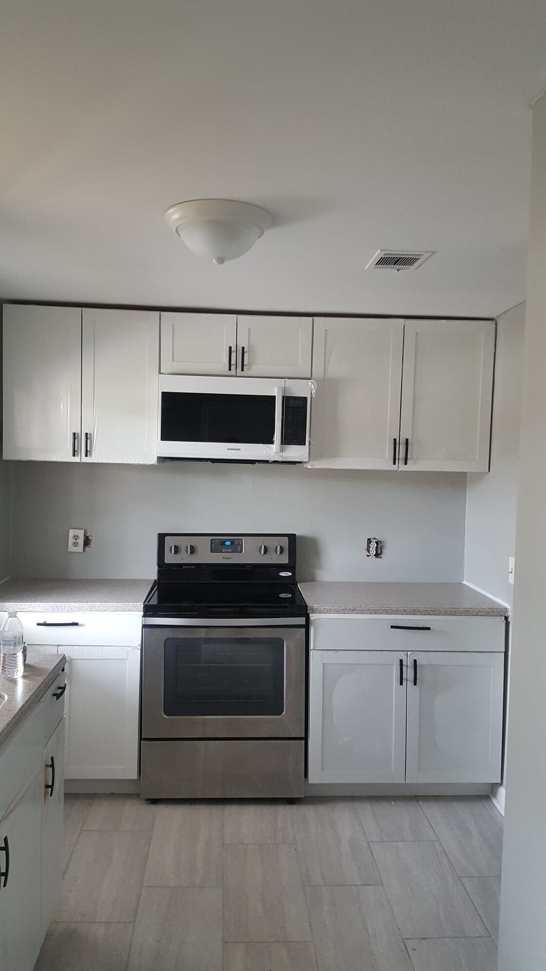 Kitchen - 1748 El Camino Rd