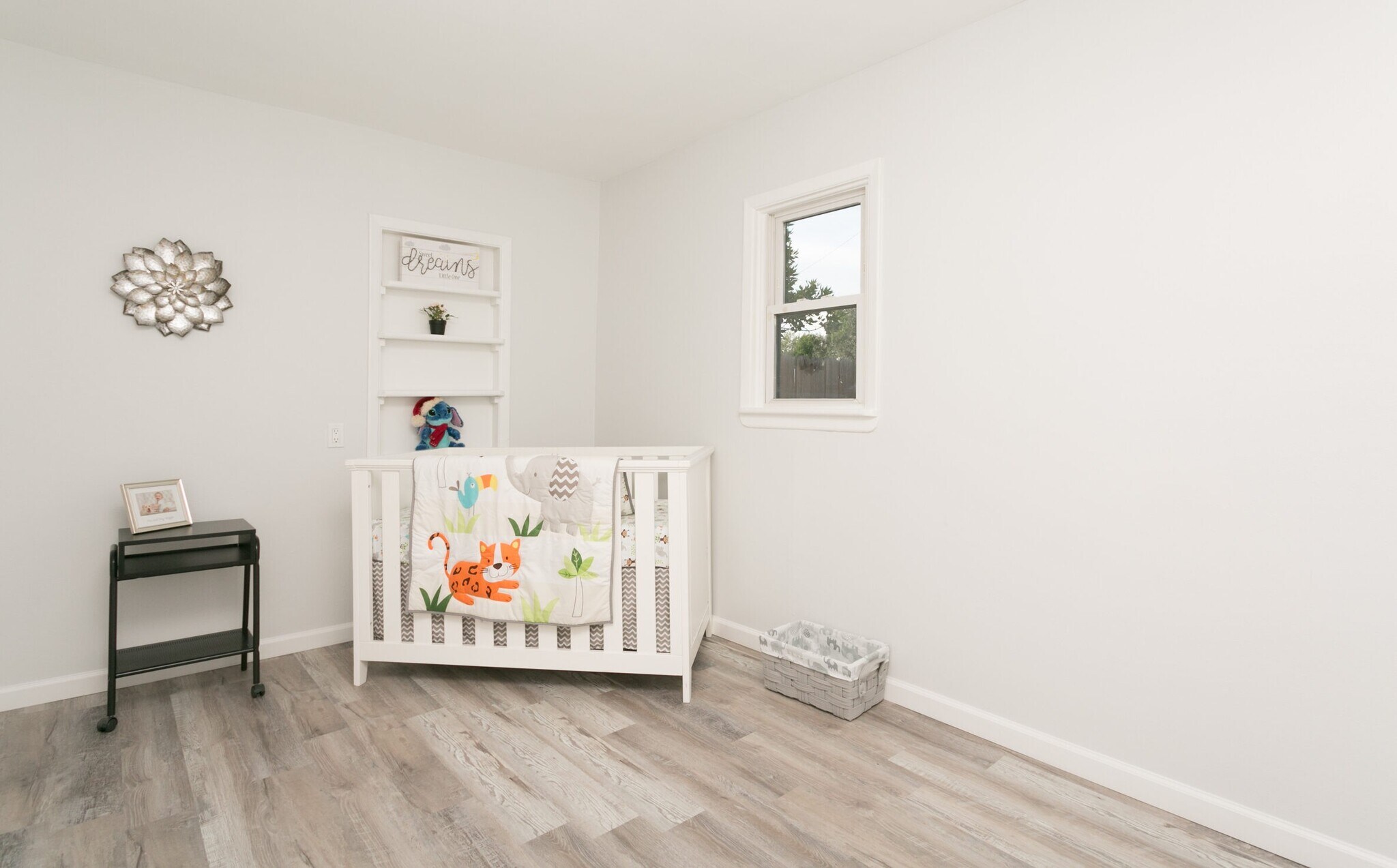 Building Photo - 4898 S Logan St