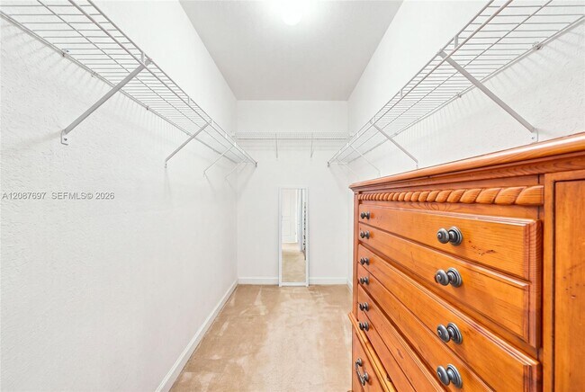 Building Photo - 889 SW 151 Pl