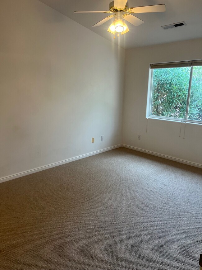 Building Photo - 2143 S 725 W