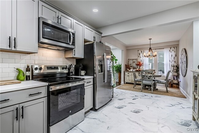 Building Photo - 58 Ballantyne Brae