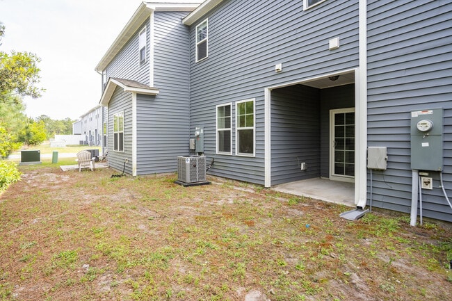 Building Photo - 202 N Stingray Ln