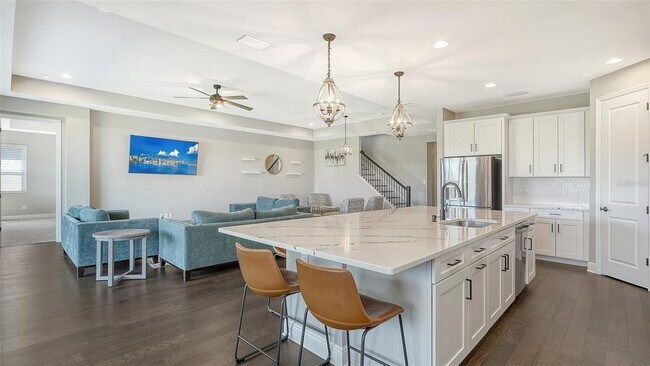 Building Photo - 16905 Sweetwater Village Dr