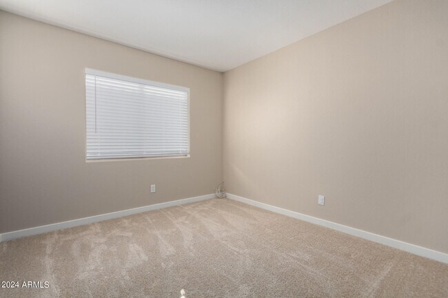 Building Photo - 6425 W Briles Rd