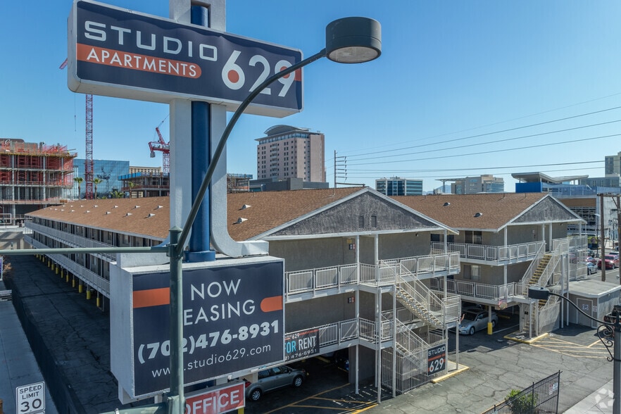 Primary Photo - Studio 629