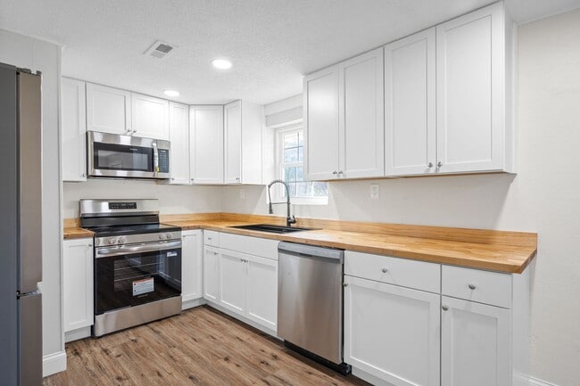 Building Photo - 3217 Copperstone Trl