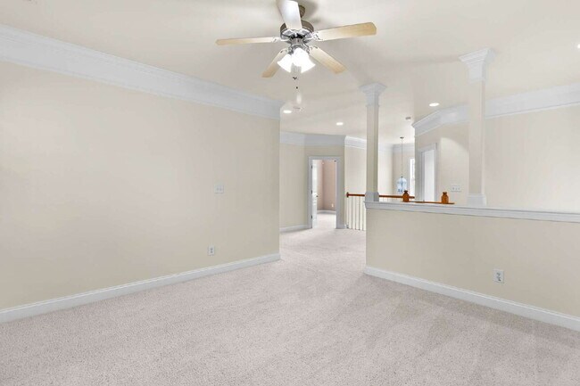 Building Photo - Spacious 4-Bedroom Home for Rent in Kings Grant Fayetteville – 15 Minutes from Fort Bragg