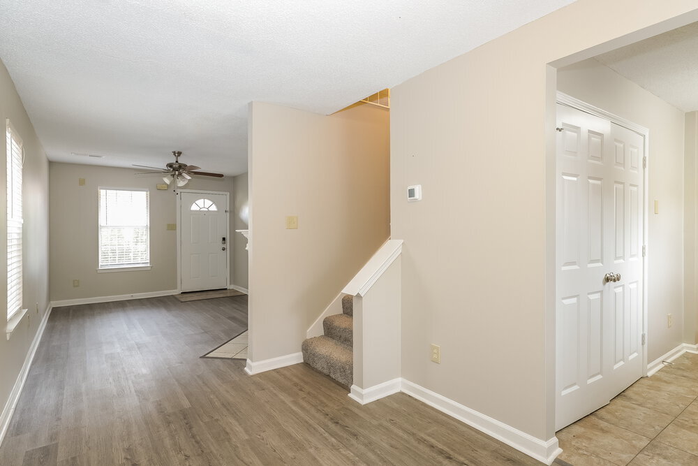 Building Photo - 1209 Calebs Ridge Dr