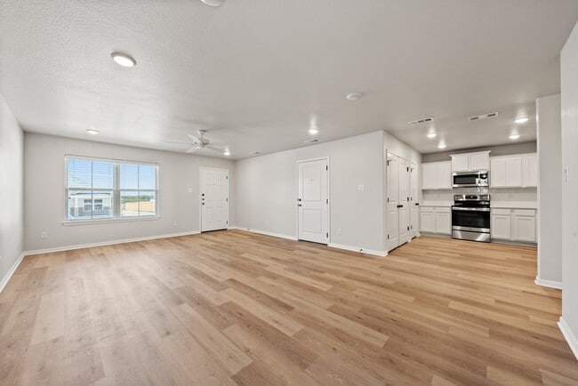 Building Photo - 3107 Wasilla Dr