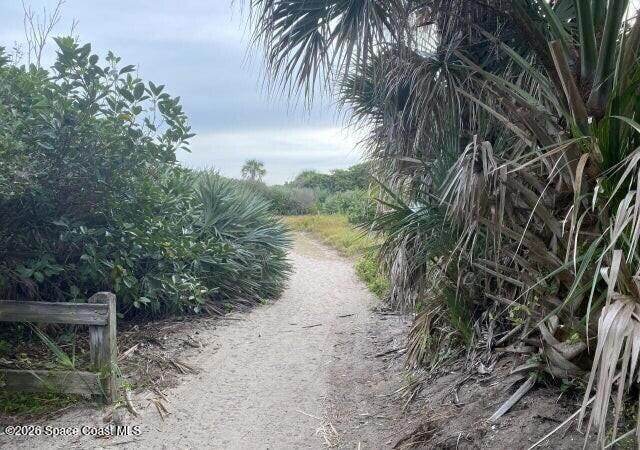 Building Photo - 6201 Treetop Dr