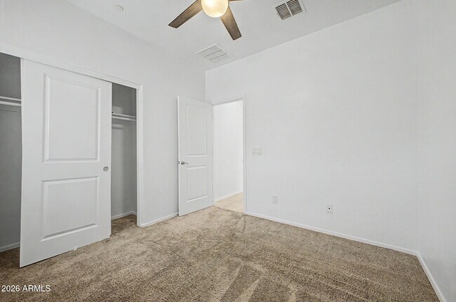 Building Photo - 21254 W Hubbell St