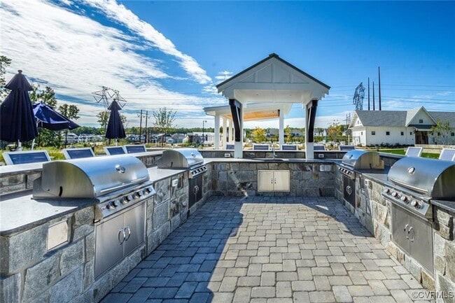 Building Photo - 334 Hay Ml Aly