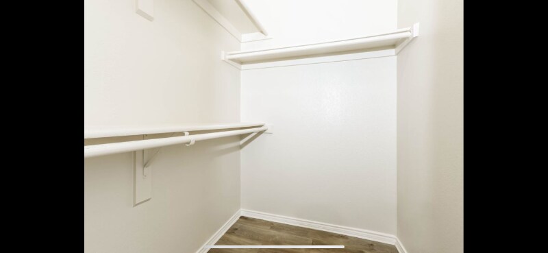 Building Photo - 500 Bryn Mawr