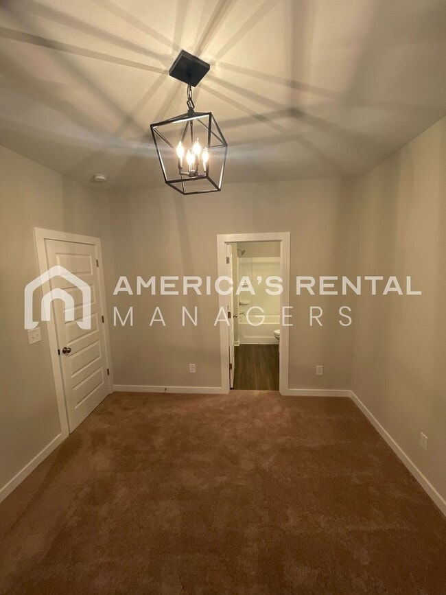 Building Photo - Home for Rent in Oak Grove, AL!!! Available to View Now!