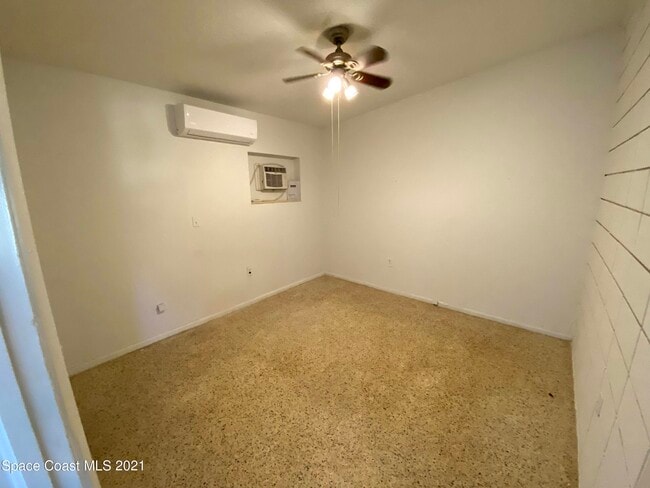 Building Photo - 115 Pierce Ave