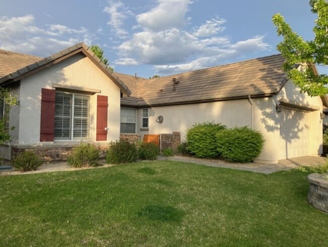 Building Photo - One Level Home in Curti Ranch