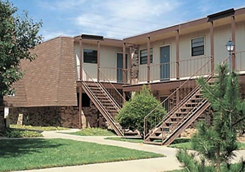 Primary Photo - Driftwood Apartments