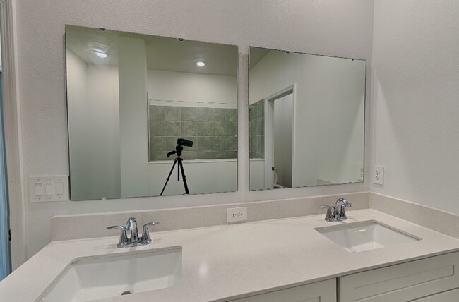 Building Photo - 3132 Country Side Dr